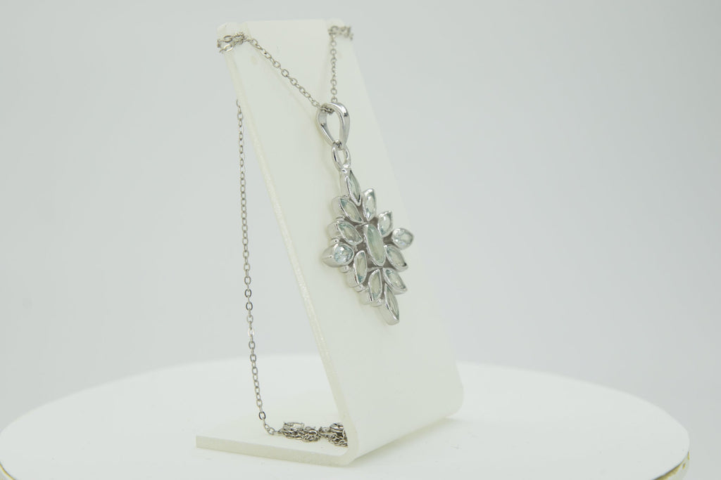 3,7 Carat Blautopas Anhanger 925 Silber Collier Kette sky blue Topas  Topf Edel