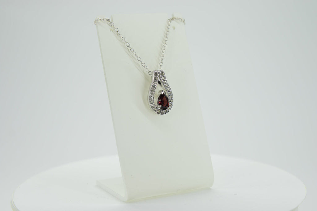0,65 Carat Granat Anhanger 925 Silber weisstopas 925 Silber Collier Kette