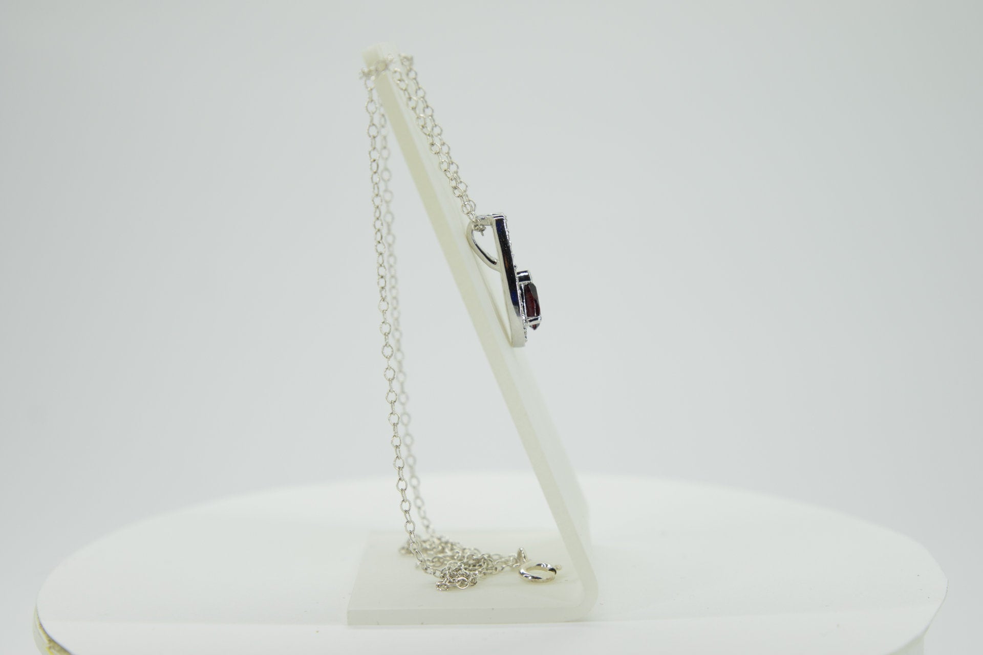 0,65 Carat Granat Anhanger 925 Silber weisstopas 925 Silber Collier Kette