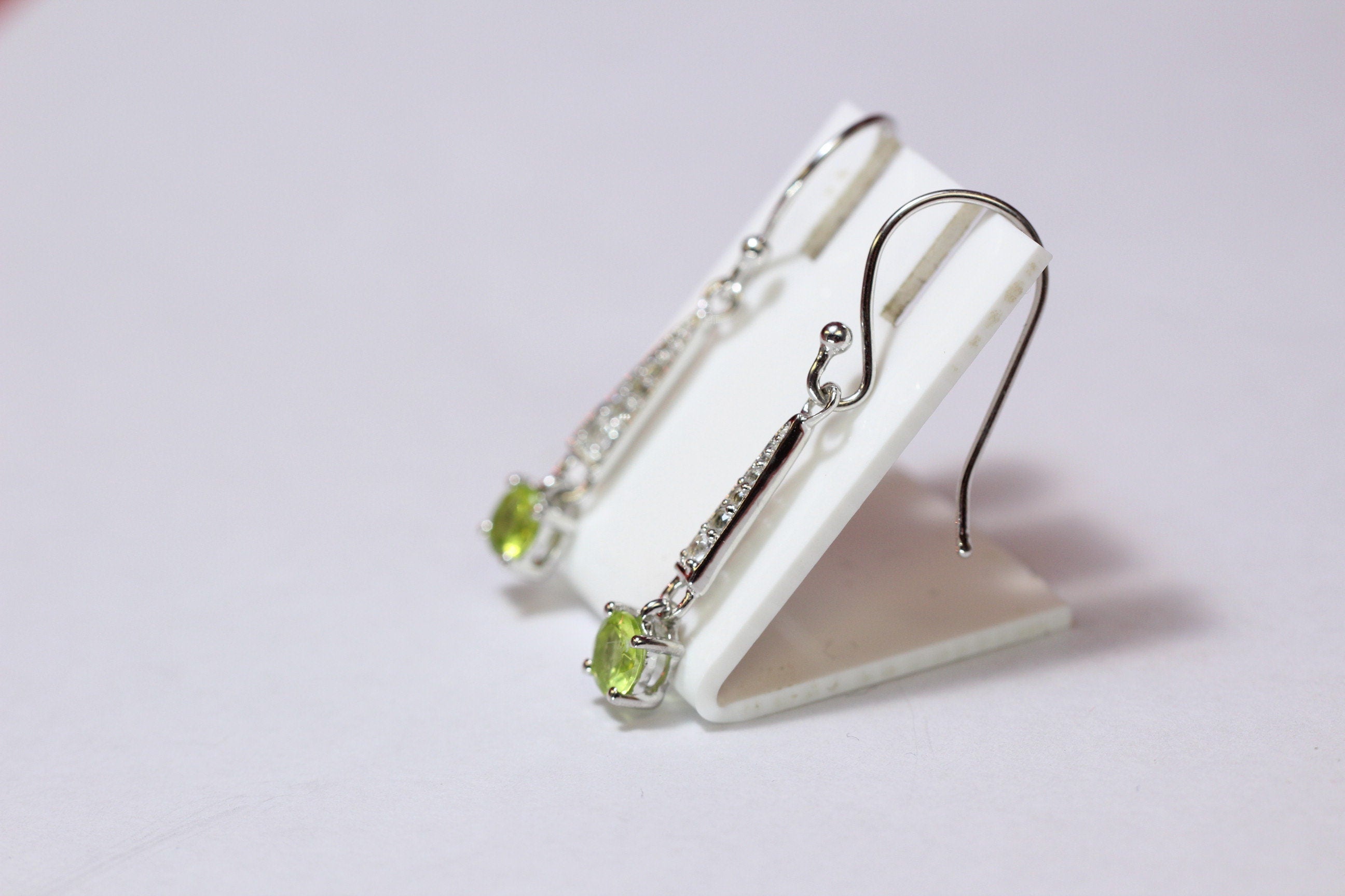 Edle 0,95 Carat Peridot weisstopas Ohrhanger 925 Silber  weisser Topas Olivin