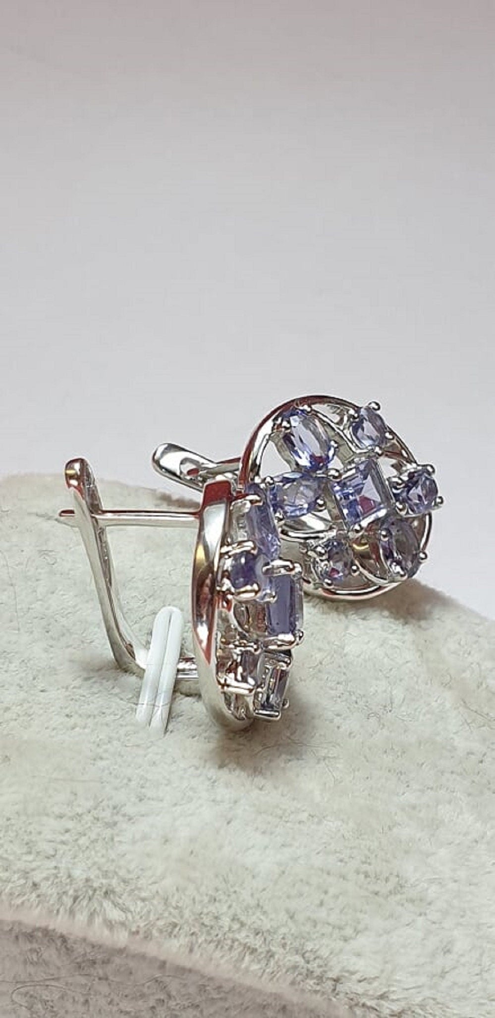 Design pur 7,4 Carat Iolith Ohrschmuck 925 Silber Ohrstecker Ohrring Wassersaphir