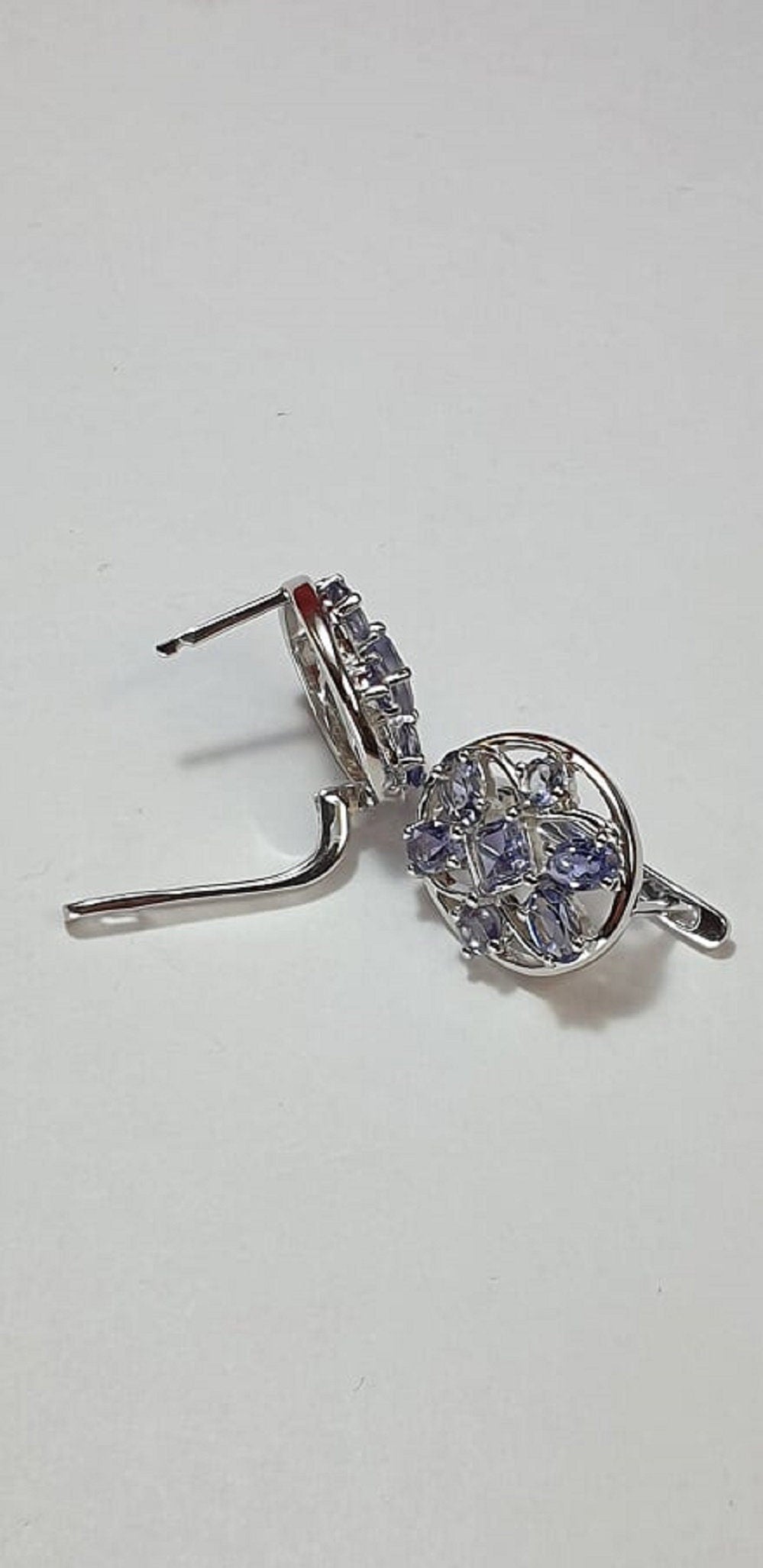 Design pur 7,4 Carat Iolith Ohrschmuck 925 Silber Ohrstecker Ohrring Wassersaphir