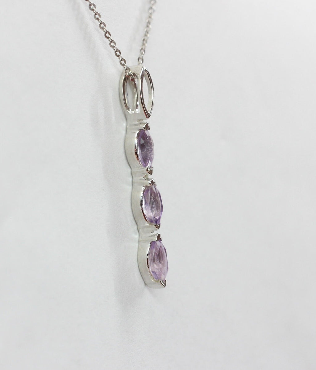 Edler 0,78 Carat Amethyst Anhanger 925 Silber Collier Kette Edelsteinanhanger
