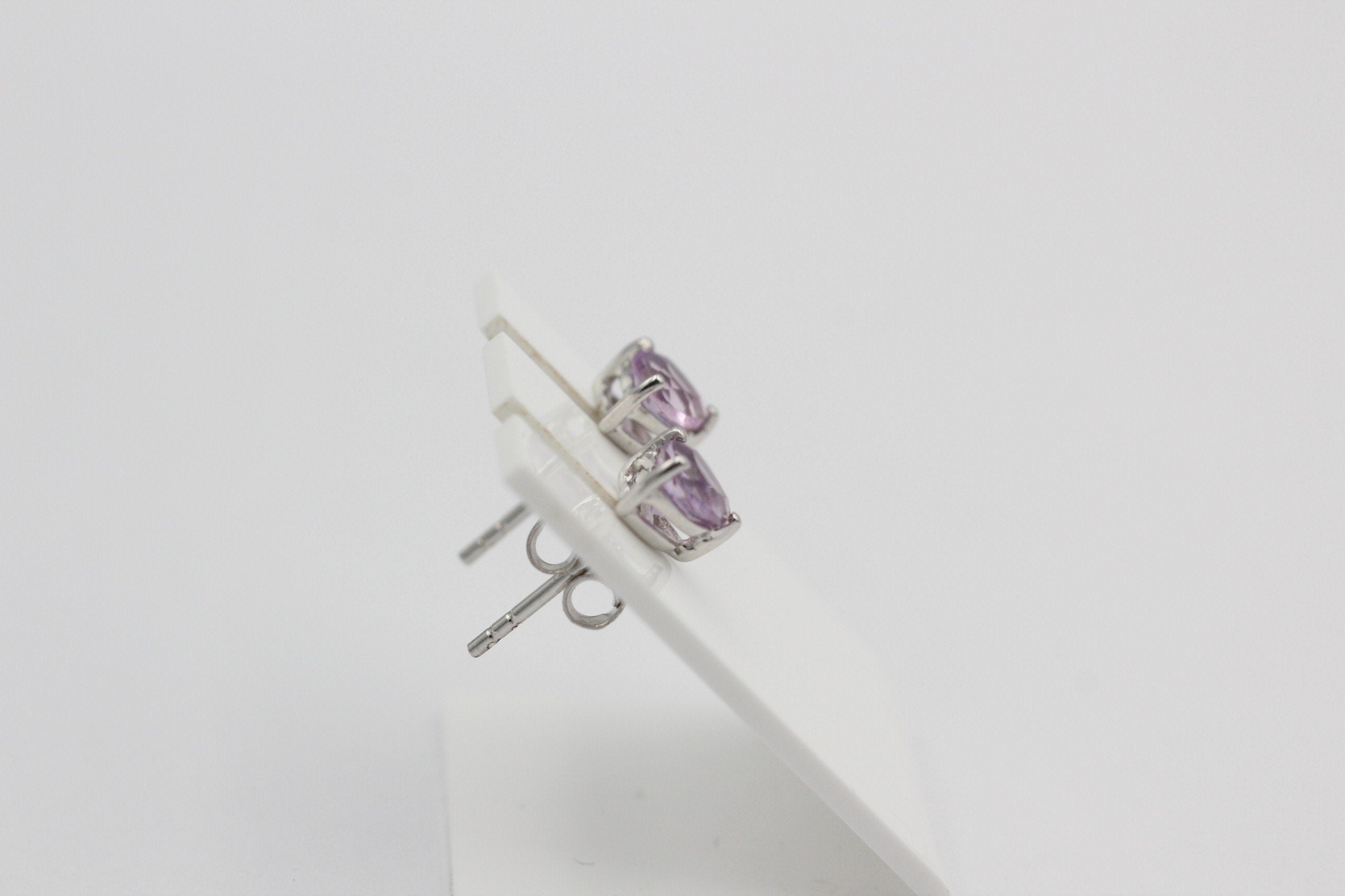 0,9 Carat Amethyst Herz Ohrstecker 925 Silber Herzohrstecker violetter Edelstein