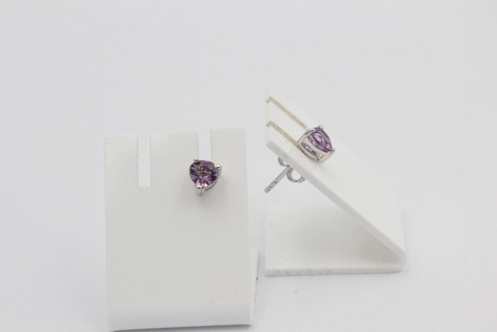 0,9 Carat Amethyst Herz Ohrstecker 925 Silber Herzohrstecker violetter Edelstein