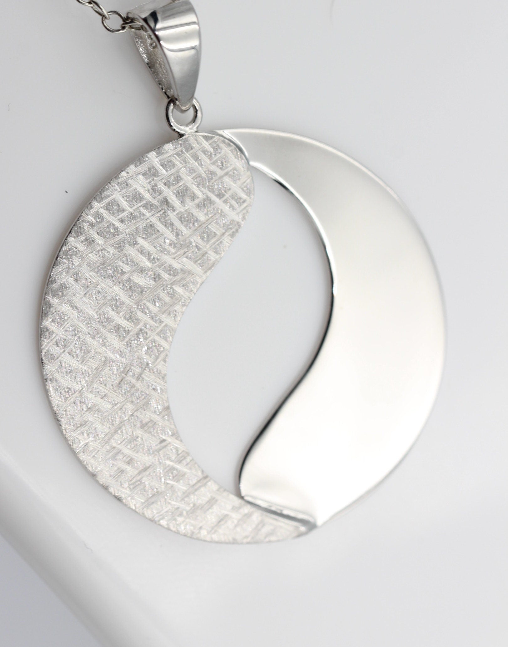 Anhänger rund 925 Sterling Silber rhodiniert mattiert Collier Kette Top Edel