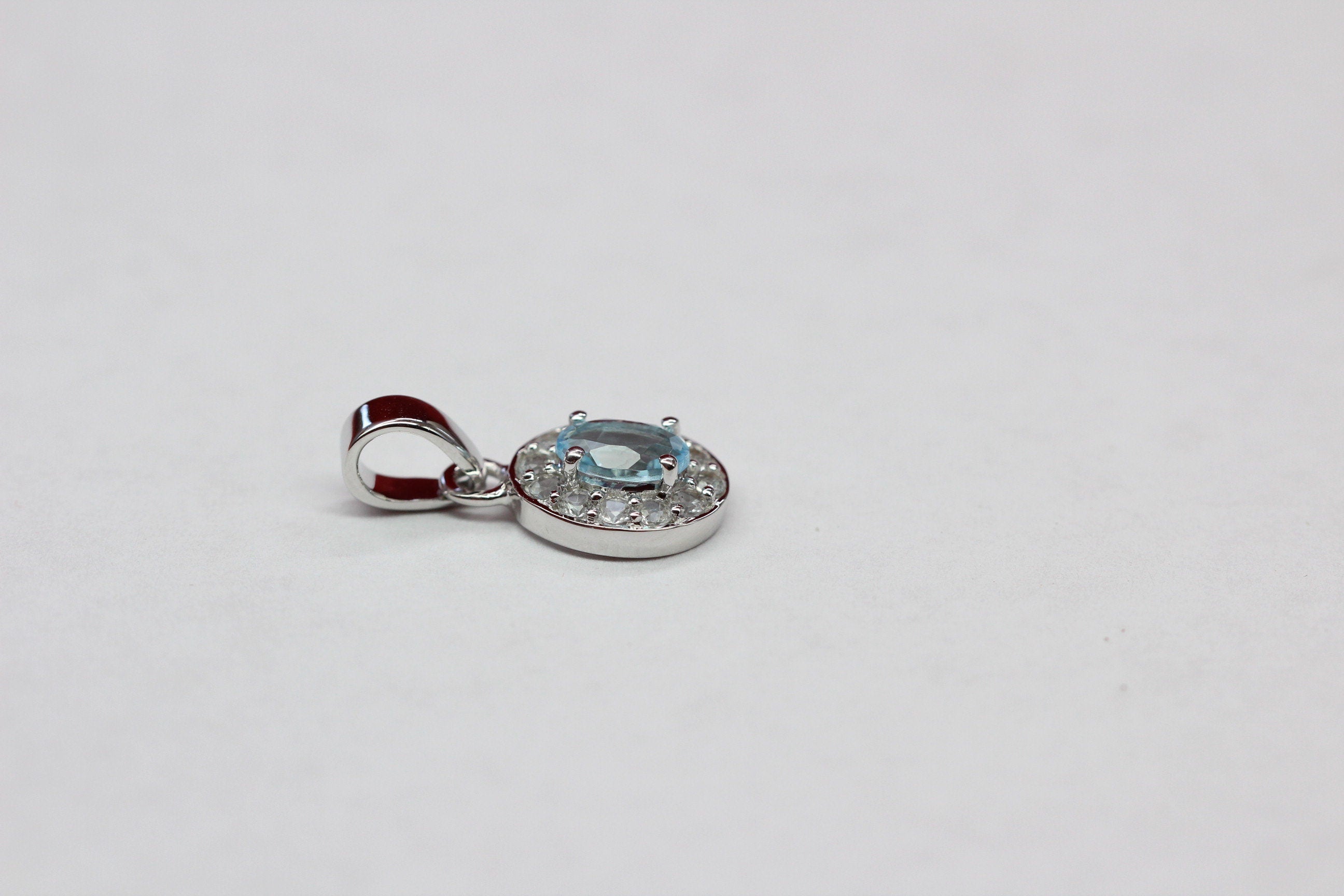 Edler 0,8 Carat Blautopas weisstopas Anhänger 925 Silber Edelstein