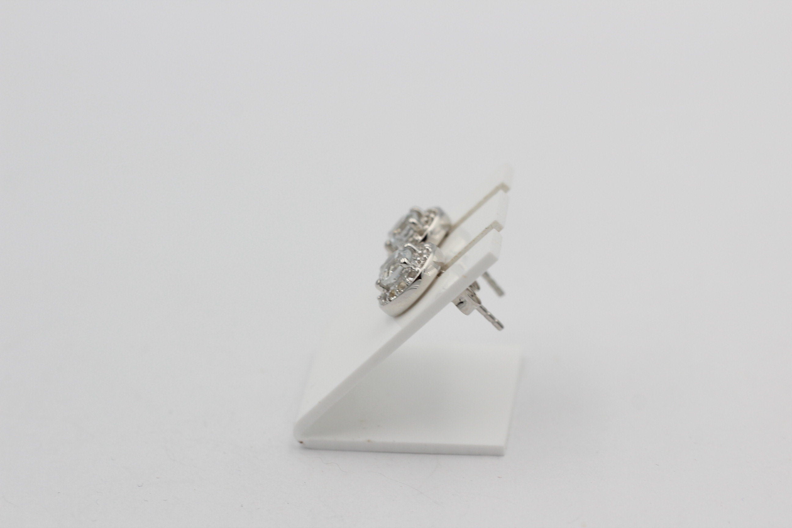Edler 1,35  Carat Weißtopas OHrstecker 925 Silber Ohrschmuck Edelstein Schmuck