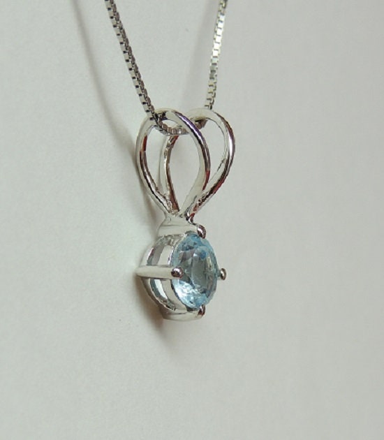 Edler 0,97 Carat Blautopas Anhanger 925 Silber Collier Kette sky blue topas himmelblau