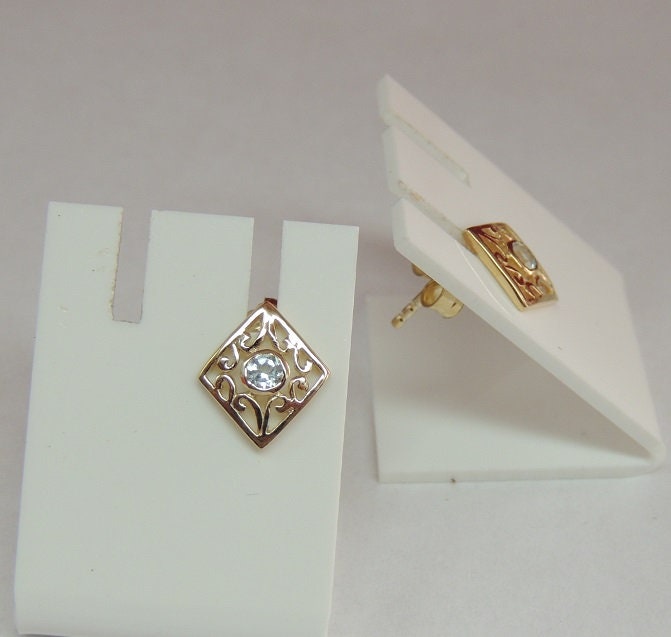 Edle 0,24 Carat Blautopas Ohrstecker 925 Silber vergoldet Sky blue Topas Ohrschmuck