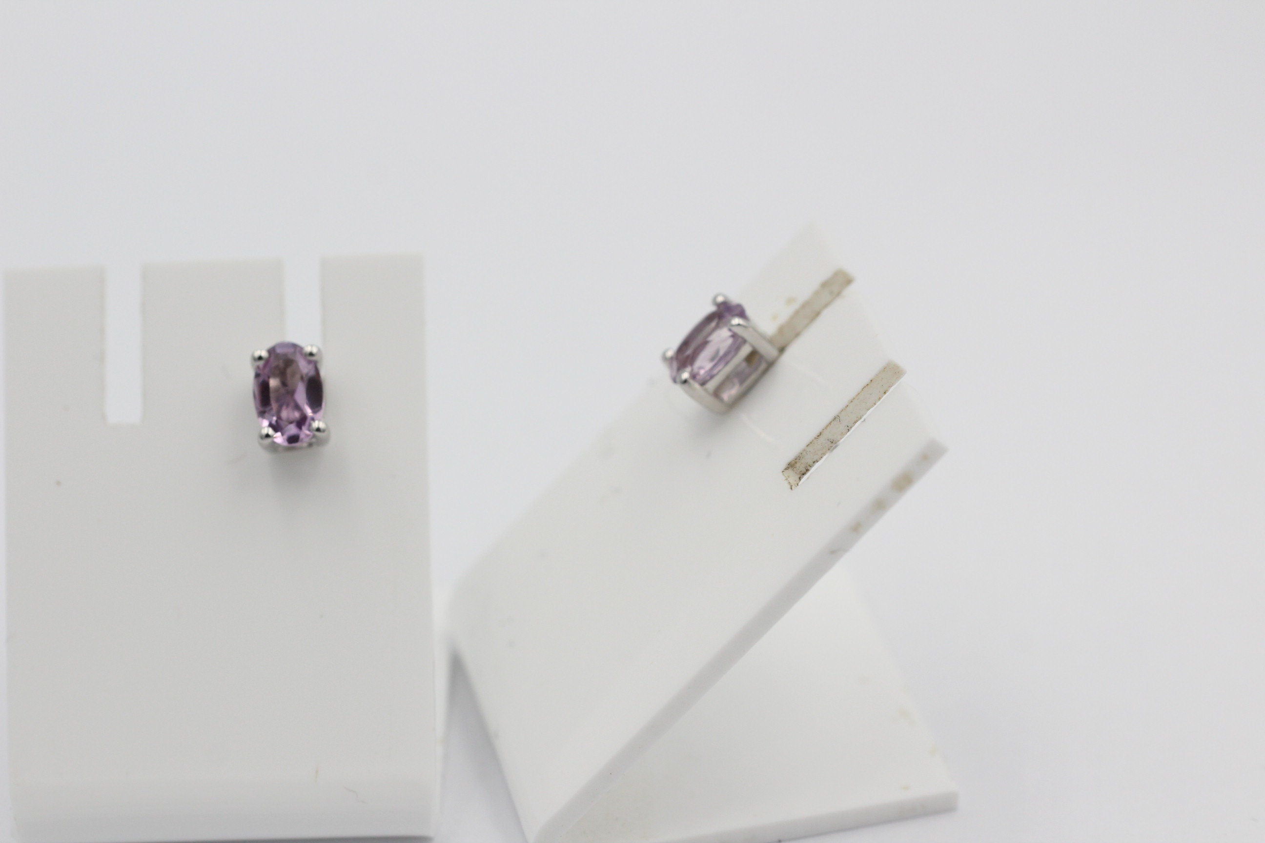 Edle 1,0 Carat Amethyst Ohrstecker 925 Silber Ohrring Ohrschmuckn violett