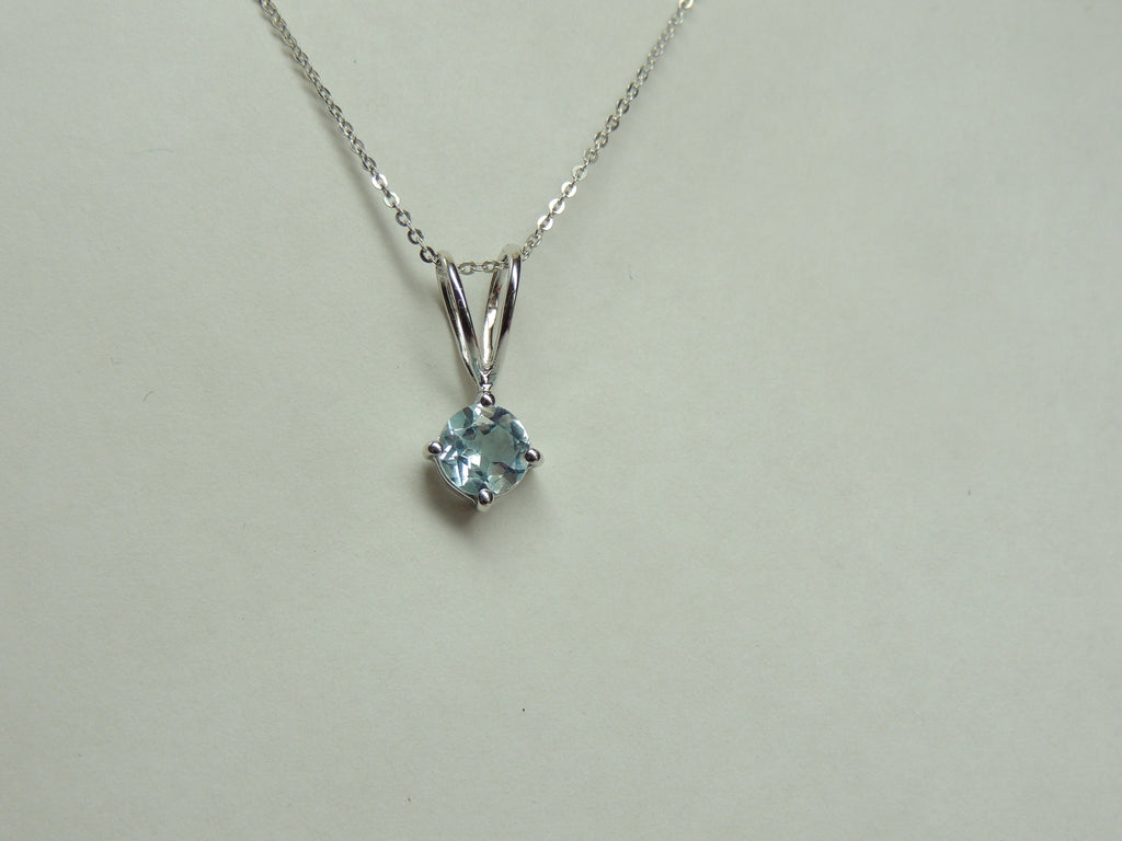 Edler 0,95 Carat Blautopas Anhanger 925 Silber Collier Kette himmelblauer Topas