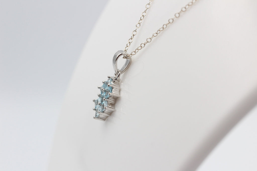 Edler 1,9 Blautopas Anhänger 925 Silber Collier Kette himmelblauer Topas  Edel