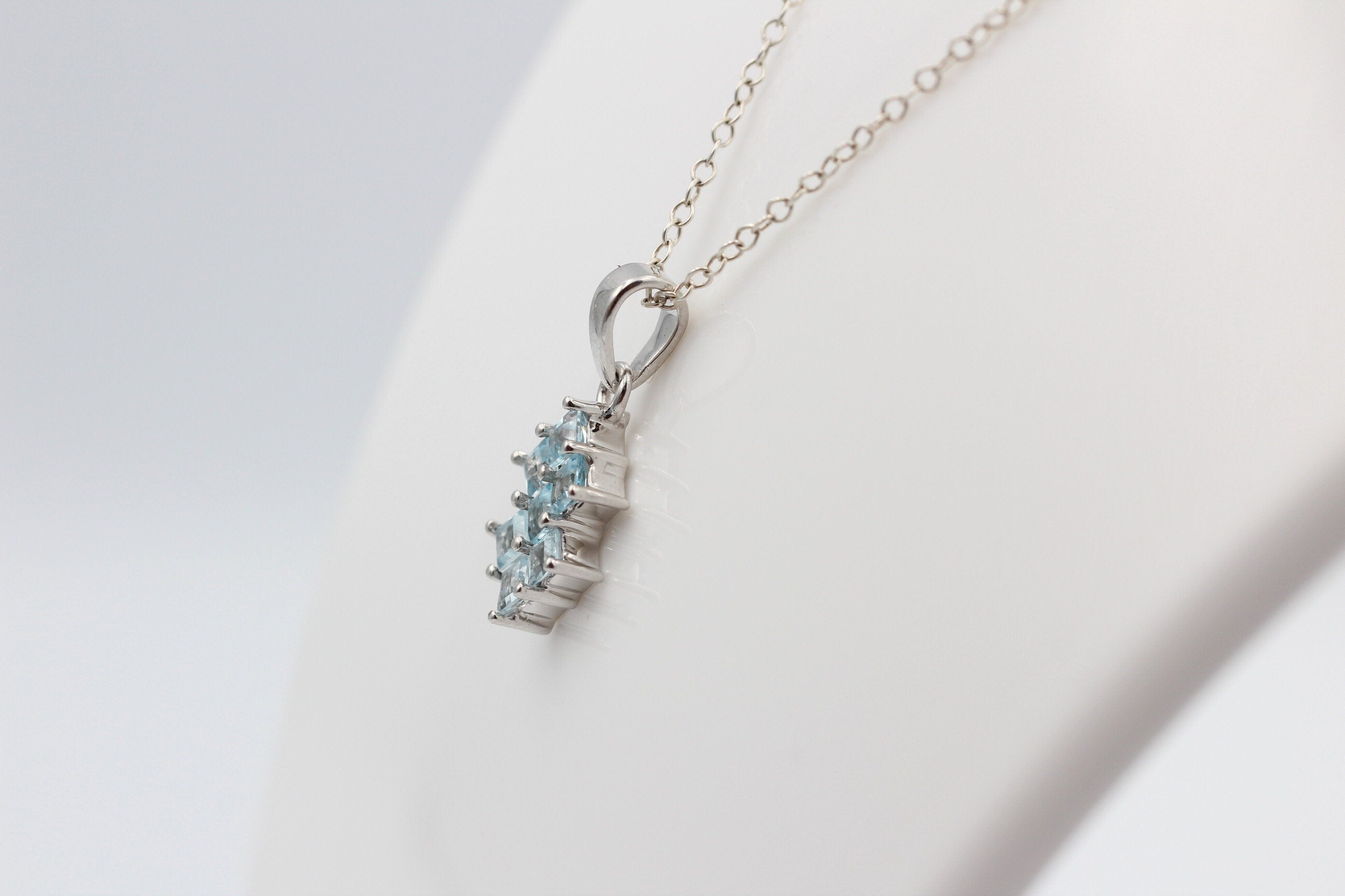 Edler 1,9 Blautopas Anhänger 925 Silber Collier Kette himmelblauer Topas  Edel