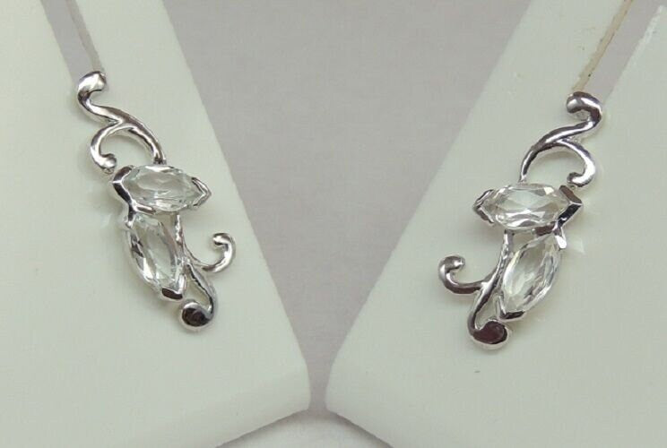 Edle florale 1,3 Carat Weiatopas Ohrstecker 925 Silber Topas Ohrstecker Ohrring