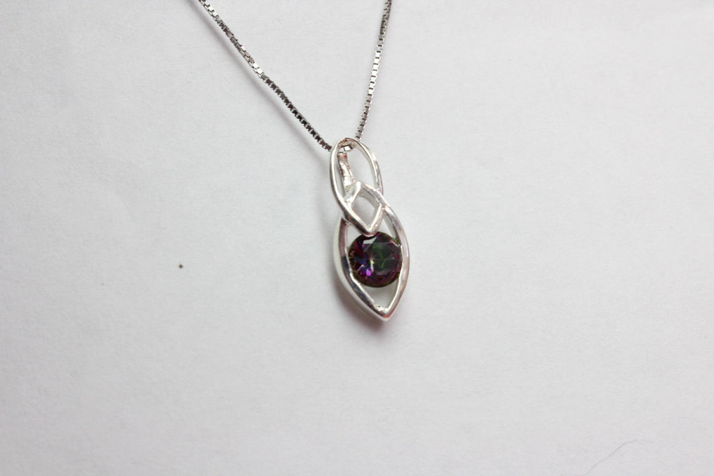 Edler 0,55 Carat  Mystic Topas  Anhanger 925 Silber Collier Kette funkelnder Topas