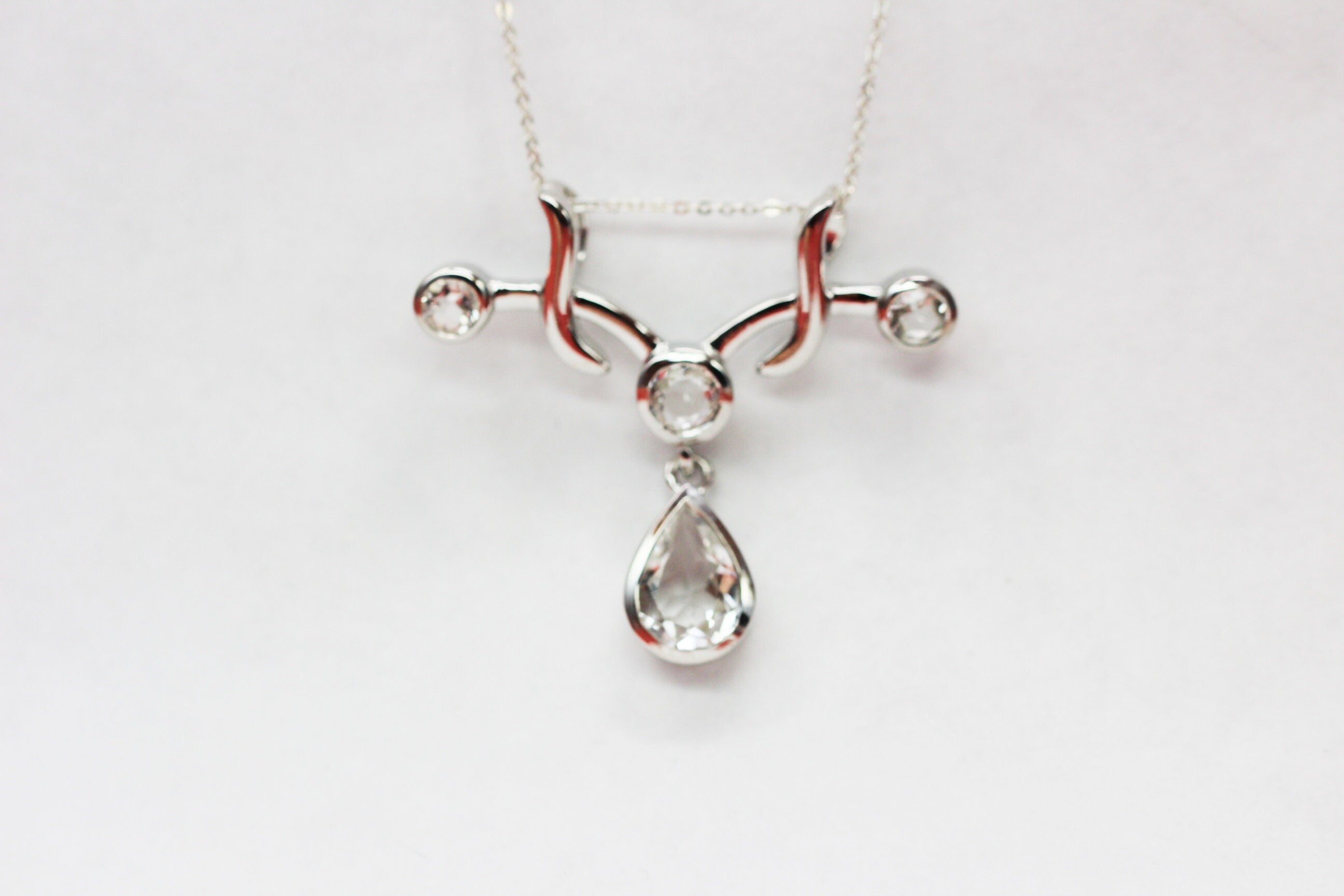 Edler 2,8 Carat weisstopas Anhanger 925 Silber Collier Kette weisser Topas