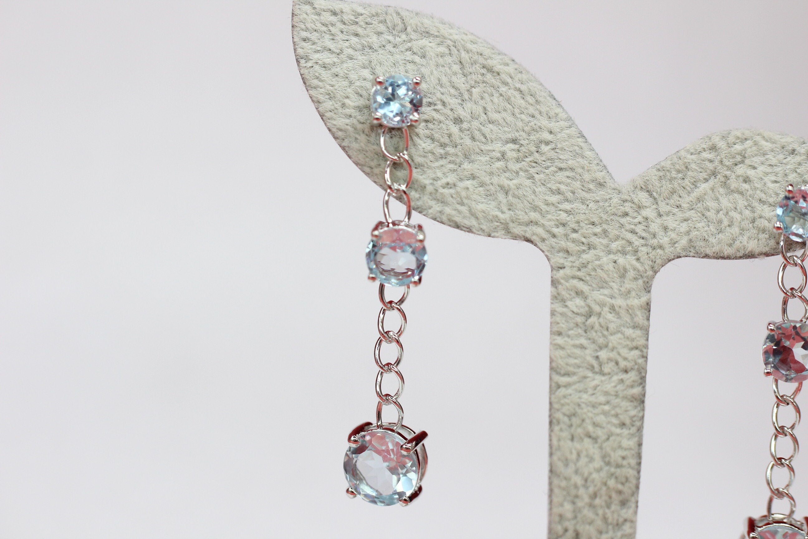Edler 8,0 Carat Blautopas Ohrstecker 925 Silber Sky blue Toaps Ohrringe in blau Top