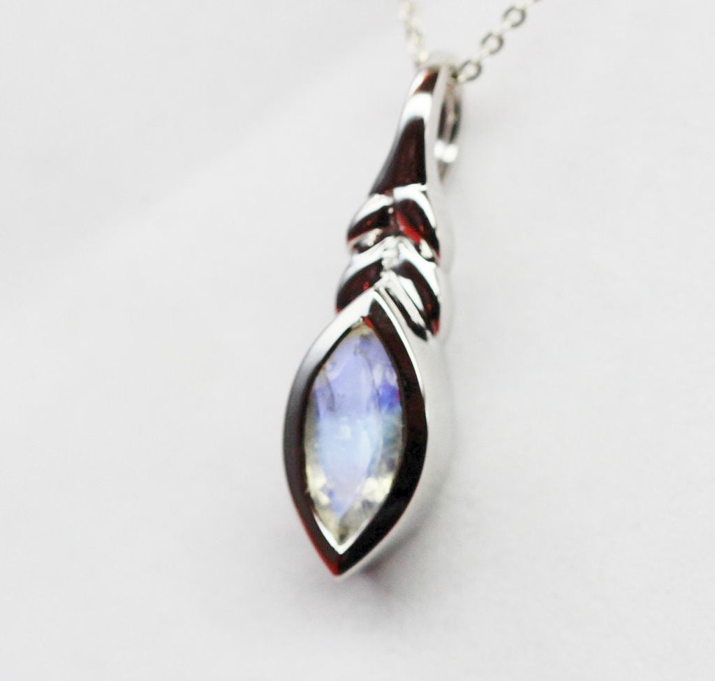 Edler 0,94 Carat Regenbogen Mondstein Anhanger 925 Silber Collier Kette Top