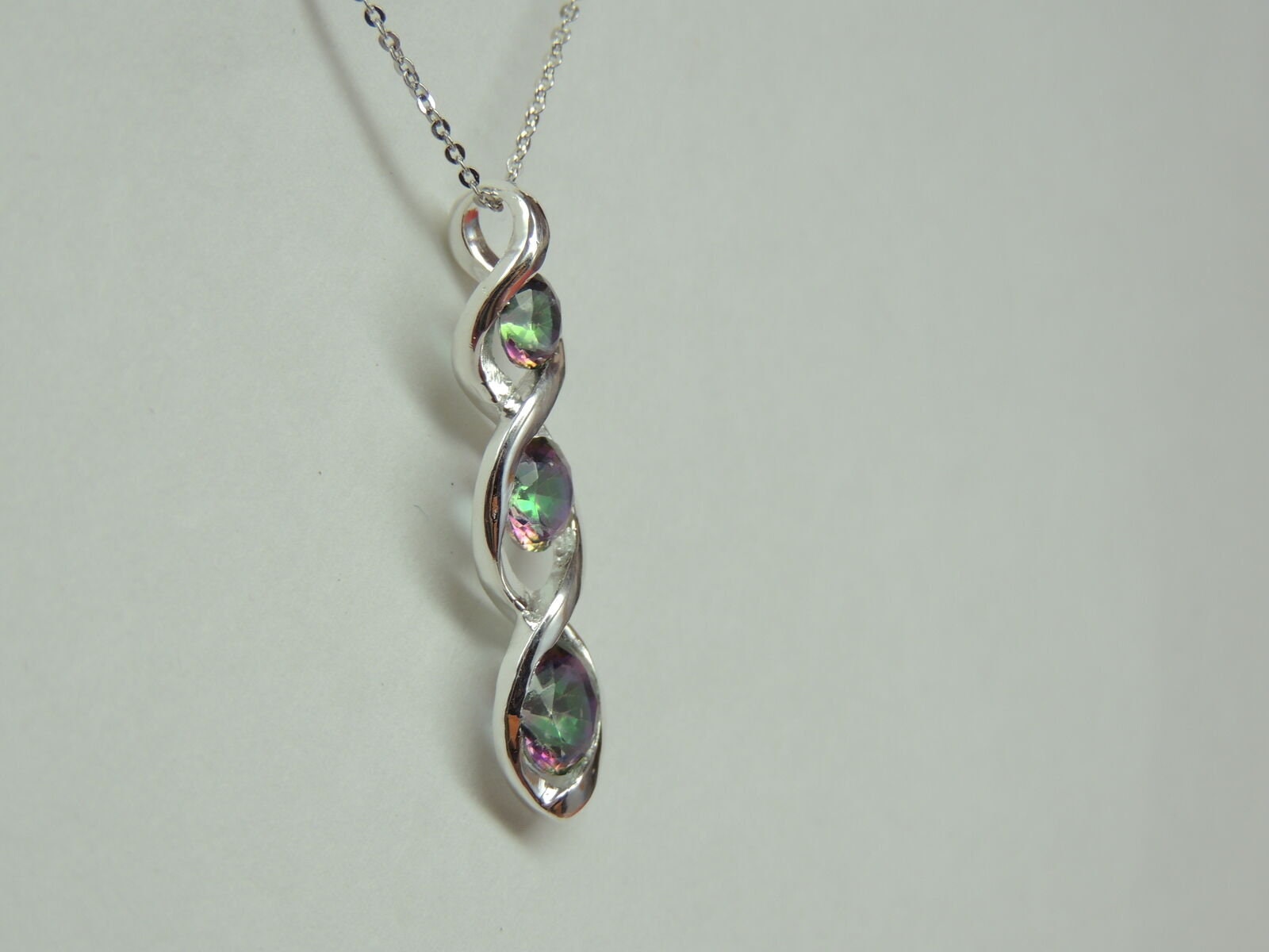 Edler 2,42 Carat funkelnder Mystiktopas Anhanger 925 Silber Topas Collier Kette