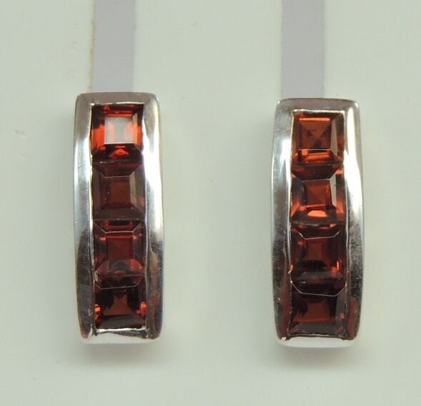 Edle 1,08 Carat Granat Ohrstecker 925 Silber Ohrring Ohrschmuck