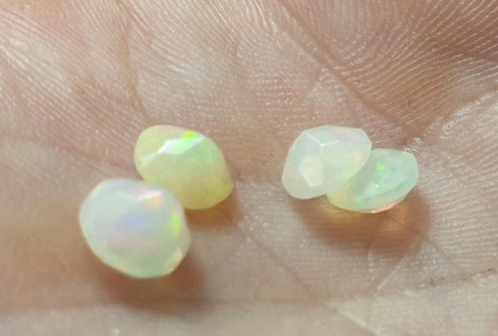 0,80  Carat Äthiopische Opal in Rundschliff in A - AA Qualität aus Afrika Top