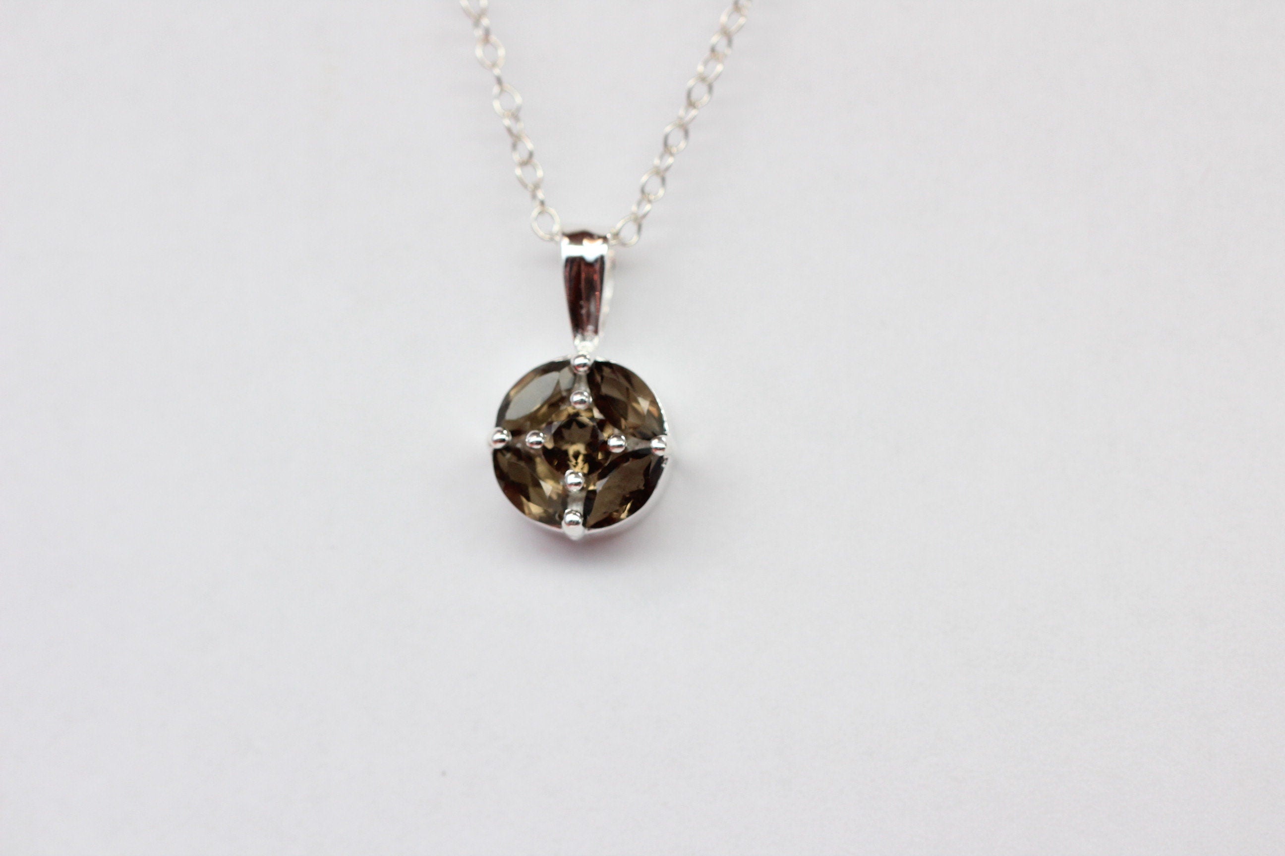 Edler 0,87 Carat Rauchquarz Anhanger 925 Silber Collier Kette Rauchtopas