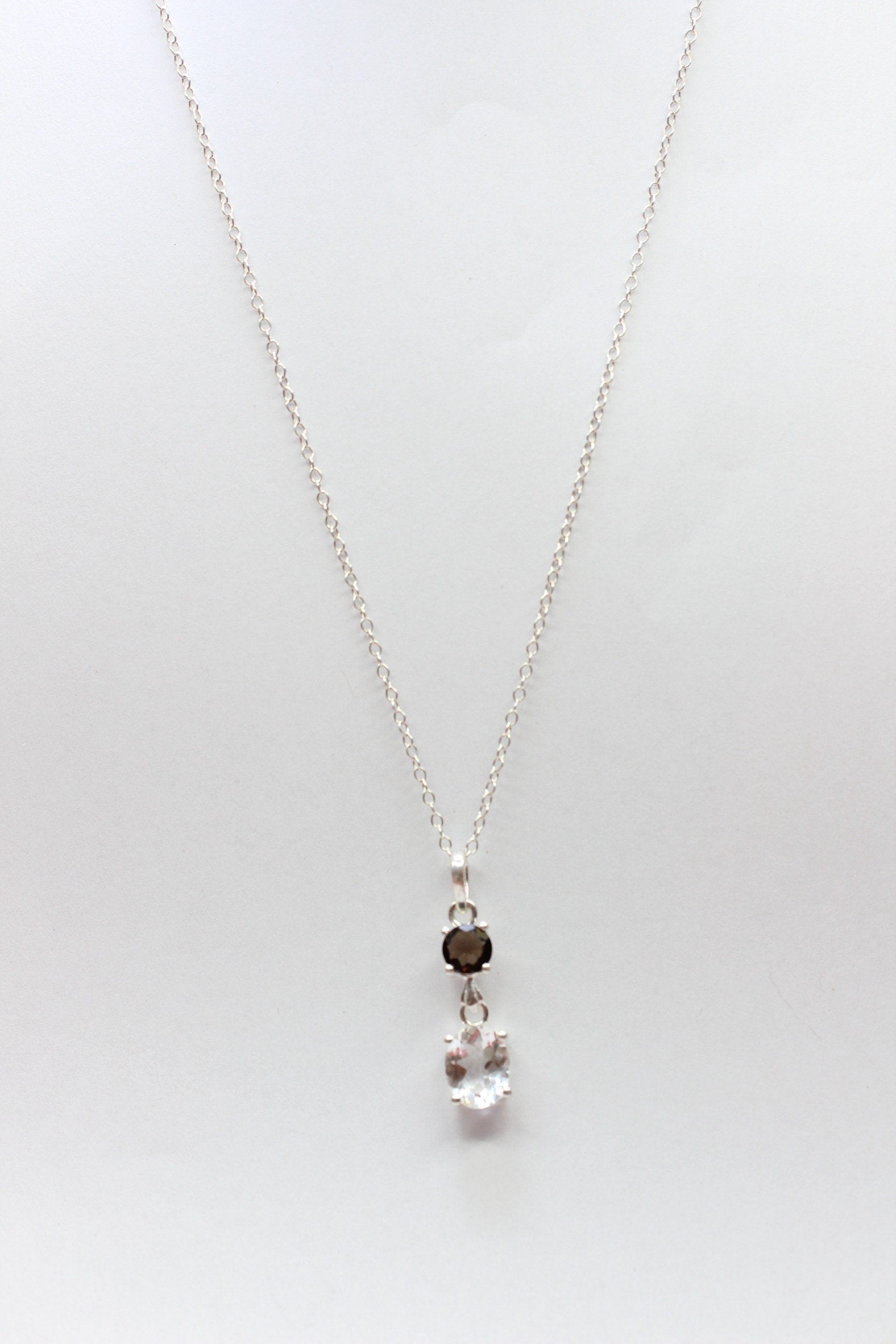 Edler 3,39 Carat weisstopas Rauchquarz Anhanger 925 Silber Collier Kette Topas