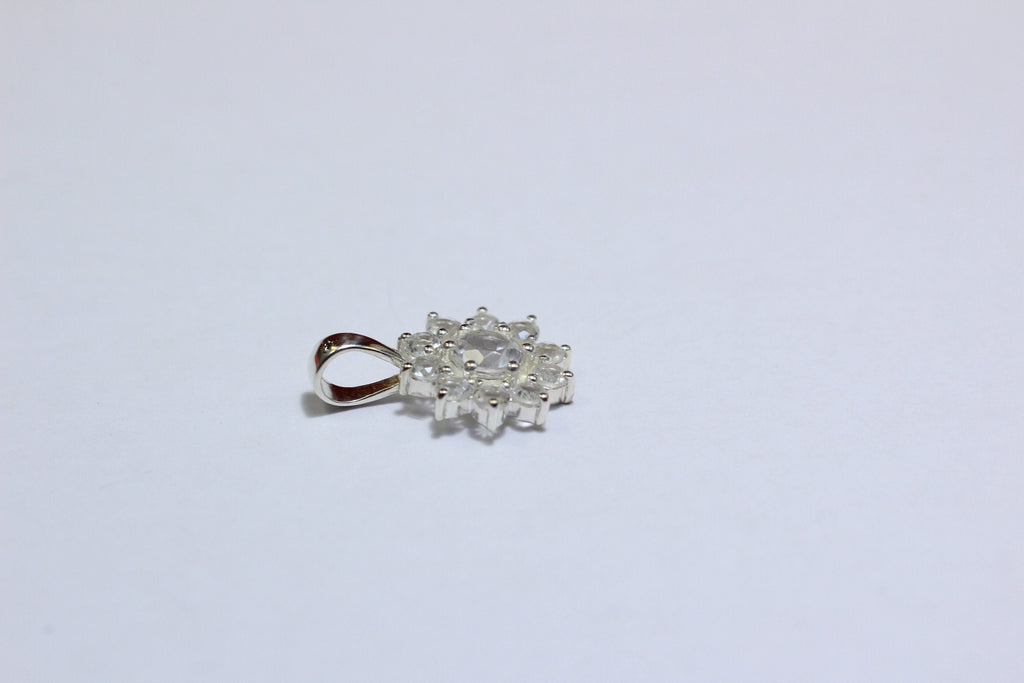 Edler 0,7 Carat Bergkristall Anhanger 925 Silber Collier Kette funkelnder Traum