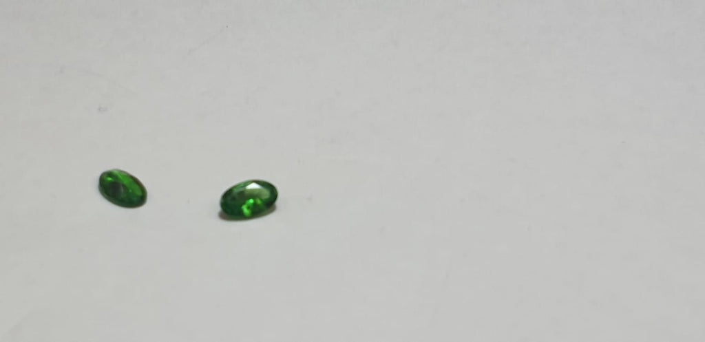 0,23 Carat Tsavorit Granat 2 Edelsteine Unbehandelt Tansania Afrika VS Qualitat