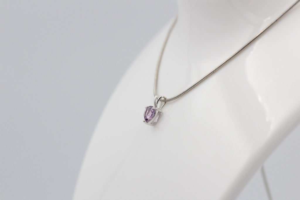 1,2 Carat Amethyst Anhanger 925 Silber Collier Kette Schmuck violetter Edelstein