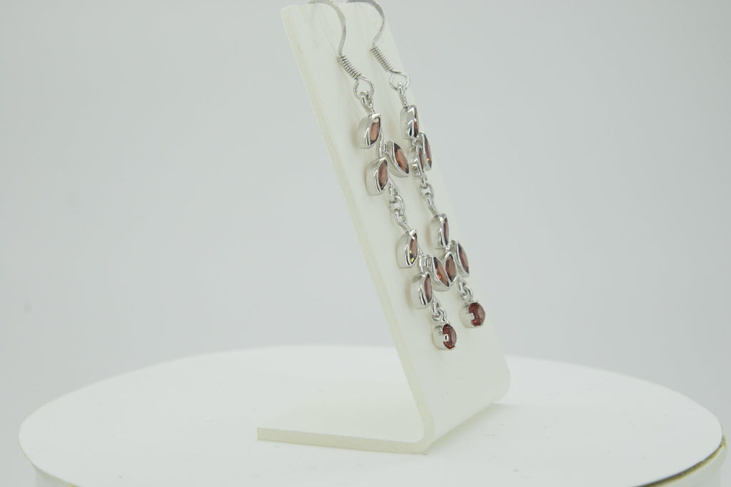 Edle florale 3,6 Carat GranatOhrhanger 928 Silber romantische Ohrhanger Edel