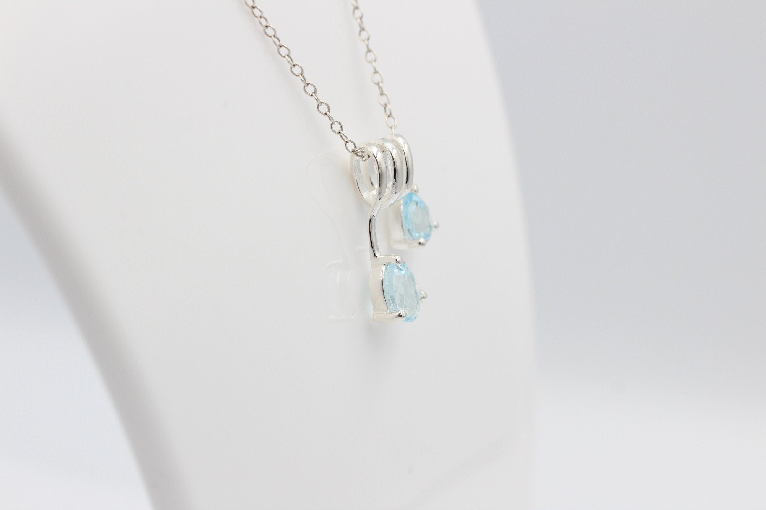 Design 2,44 Carat Blautopas Anhänger 925 Sterling Silber sky blue Topas Design