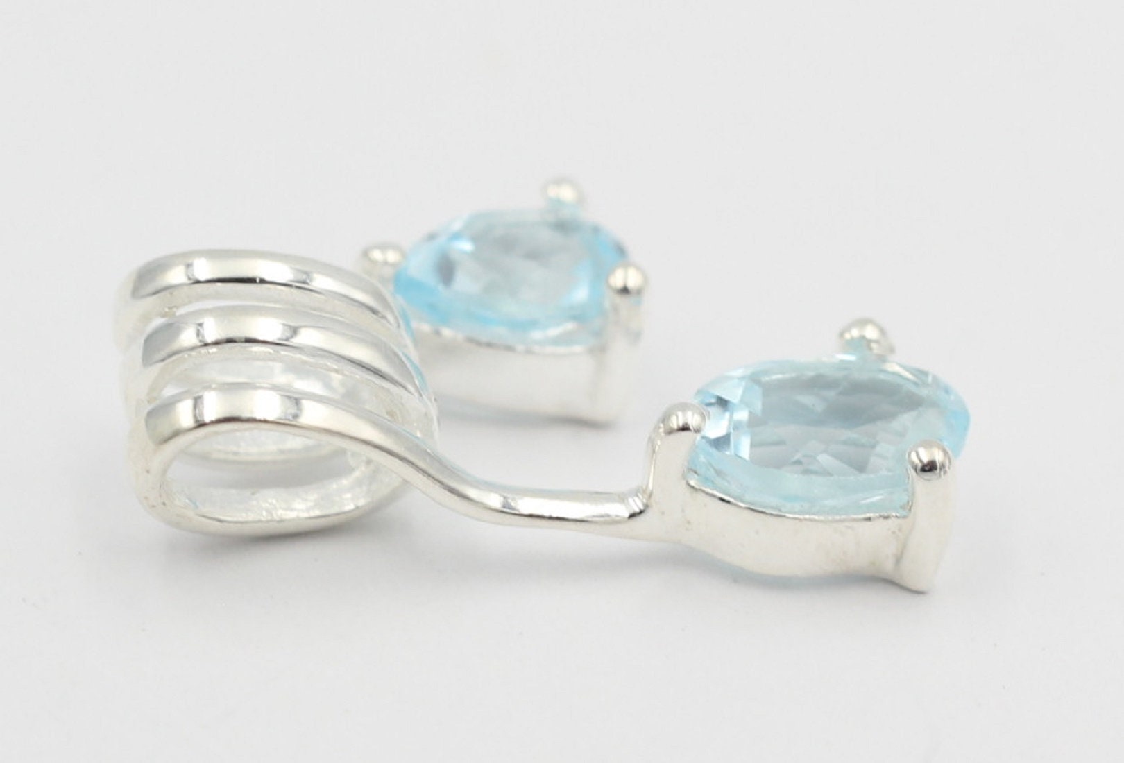 Design 2,44 Carat Blautopas Anhänger 925 Sterling Silber sky blue Topas Design