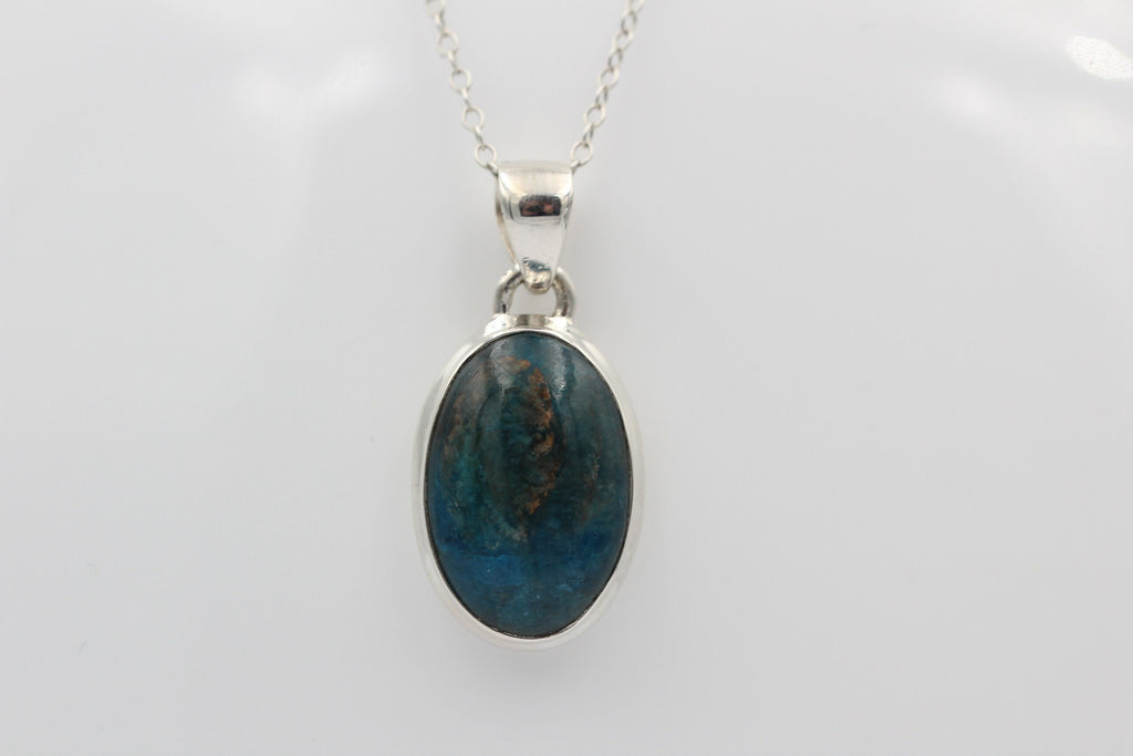 31 Carat neon blauer Apatit Anhänger 925 Silber Cabochon Collier Kette Apatit