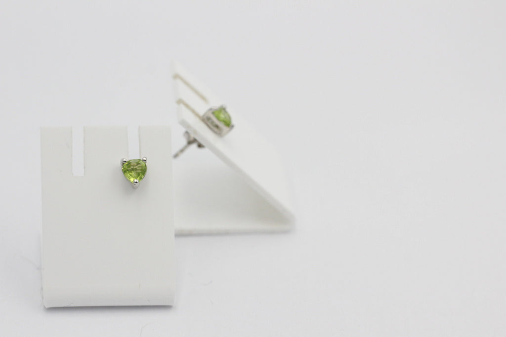 1,8  Carat Peridot Herz Ohrstecker 925 Silber Herzohrstecker maigraner Edelstein