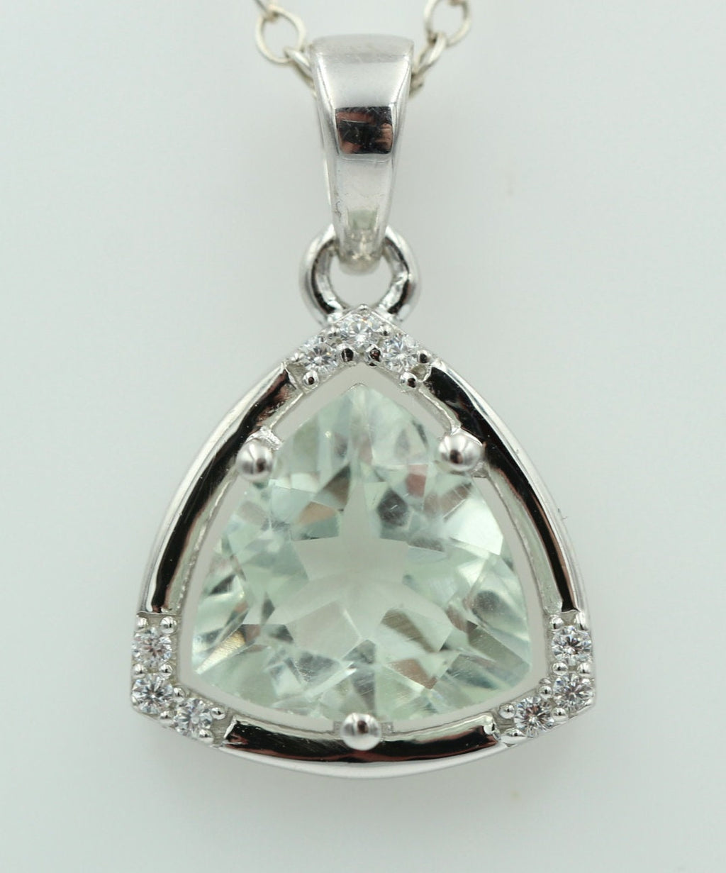 2,36 Carat Prasiolith Anhänger grüner Amethyst mit Zirkonia 925 Silber Kette