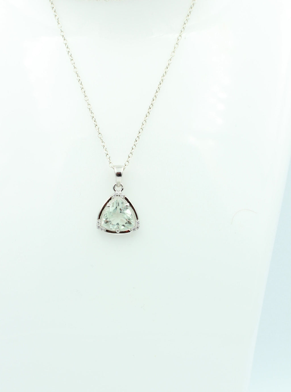 2,36 Carat Prasiolith Anhänger grüner Amethyst mit Zirkonia 925 Silber Kette