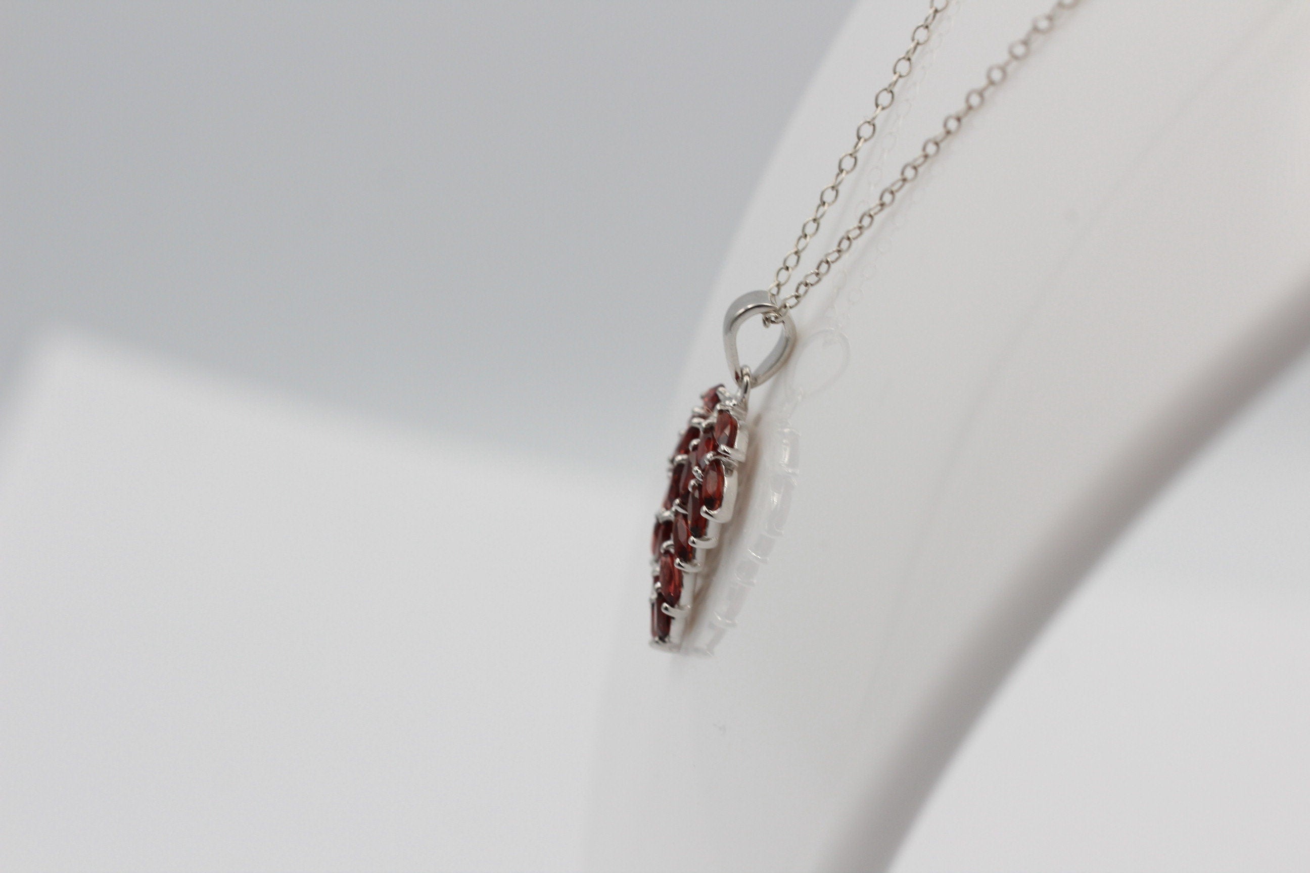 Edler 3,1 Carat Granat Weißtopas Anhänger 925 Silber Collier Kette Top Edel