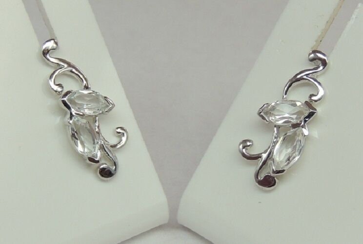 Edle florale 1,3 Carat Weiatopas Ohrstecker 925 Silber Topas Ohrstecker Ohrring