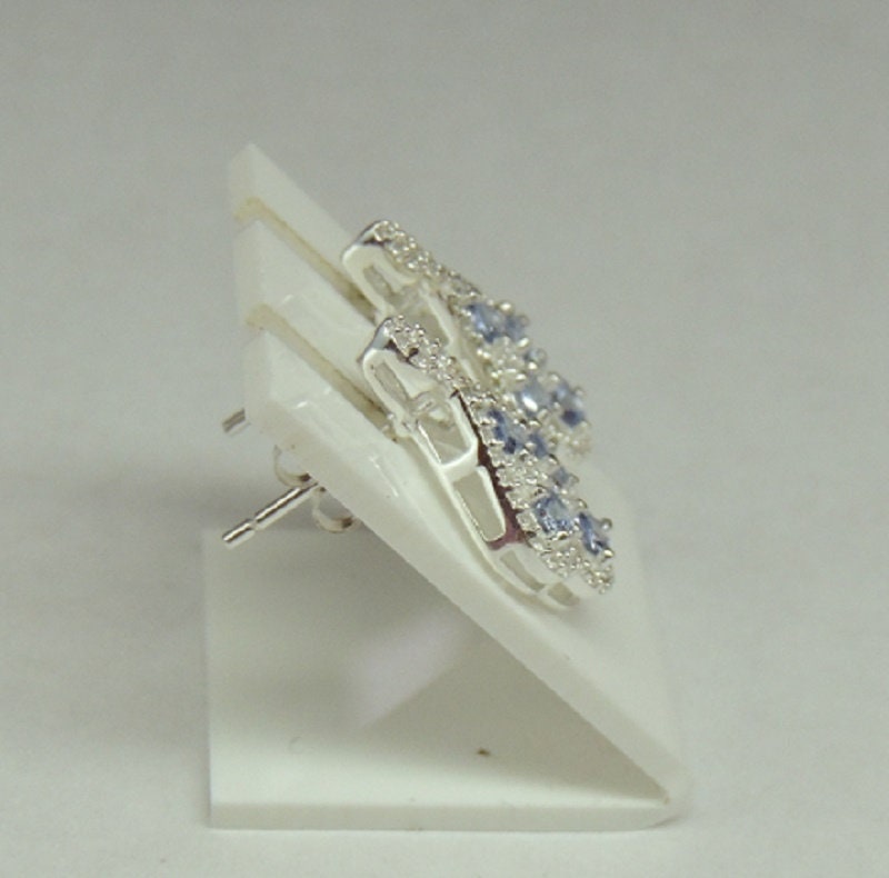 Edle 0,8 Carat echte Tansanit Ohrstecker 925 Silber mit Zirkonia top..aus Tansania