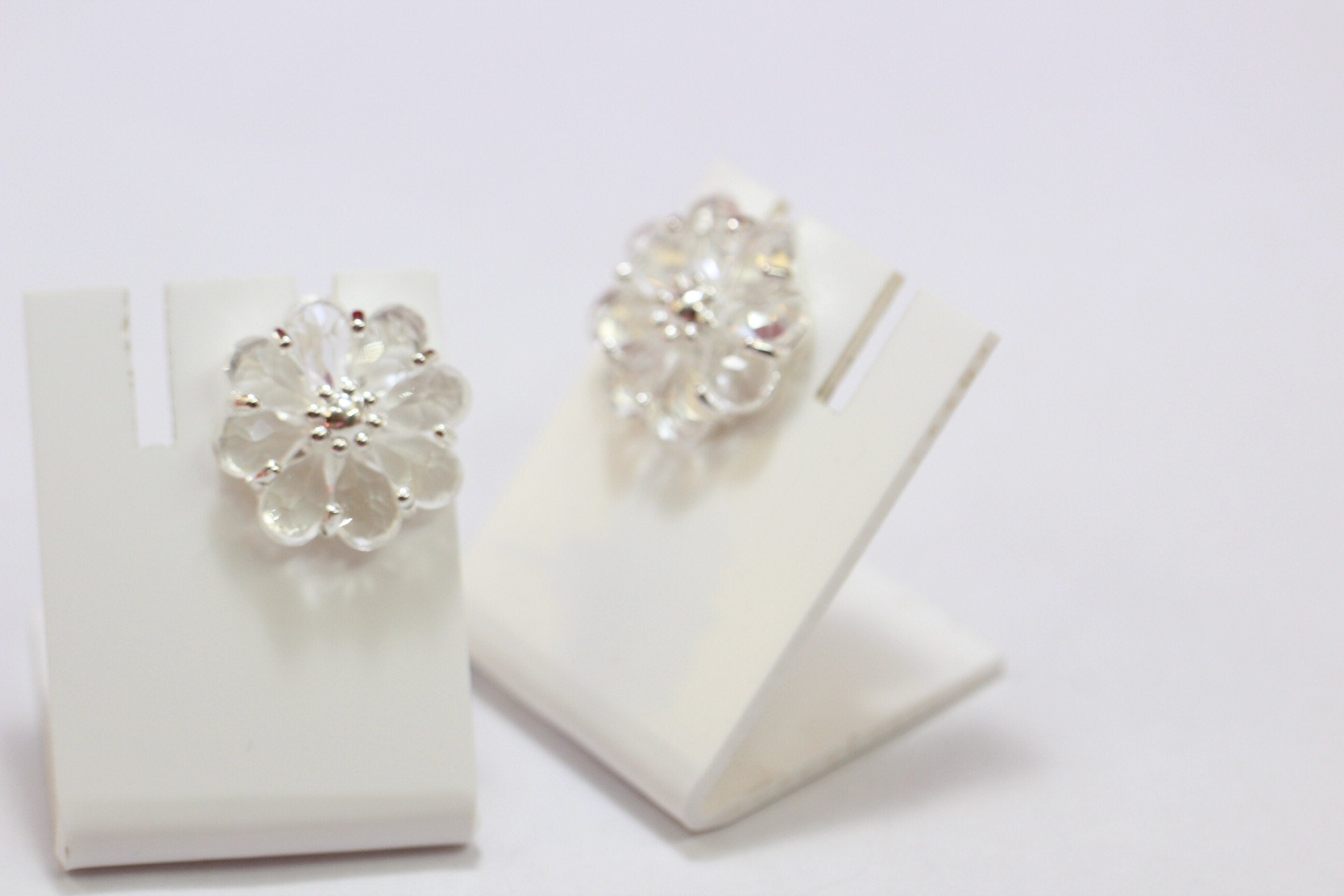 Edle 2,9 Carat Bergkristall Blumenohrstecker 925 Silber Kristallohrring Top