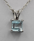 1 Carat Blautopas Anhänger 925 Silber Collier Kette sky blue Topas himmelbau