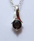 Edler 0,76 Carat Rauchquarzt Anhanger in Tulpenform Design 925 Silber Collier
