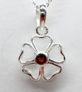Edler 1,1 Carat Granat Anhanger Kleeblatt 925 Silber Collier Kette Glackssymbol