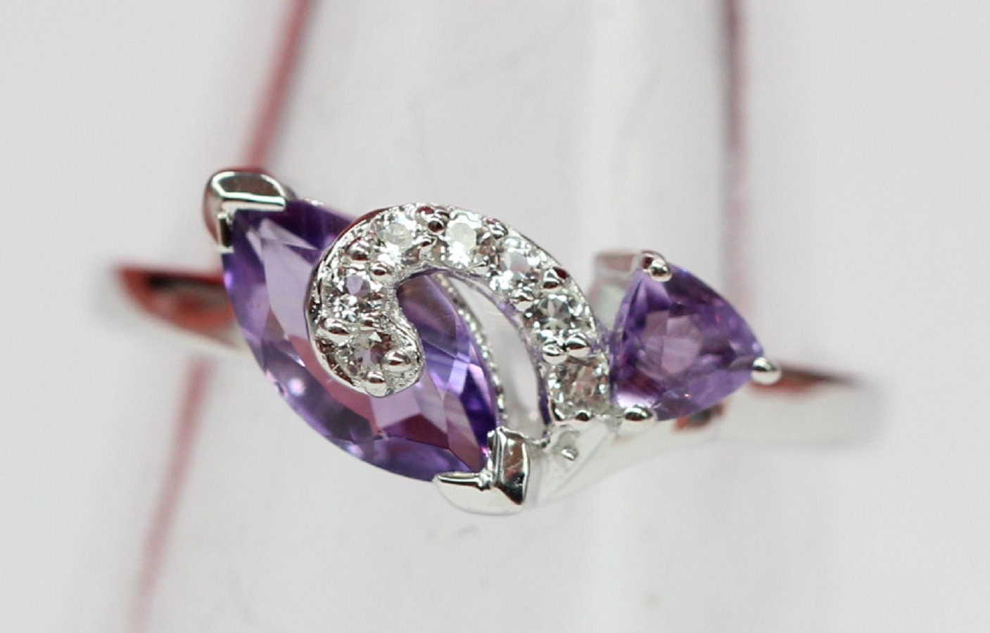 Edler ca 2,0 Carat Amethyst weisstopas Ring 925 Silber Amethyst Gr.. 8 / 18 / 57