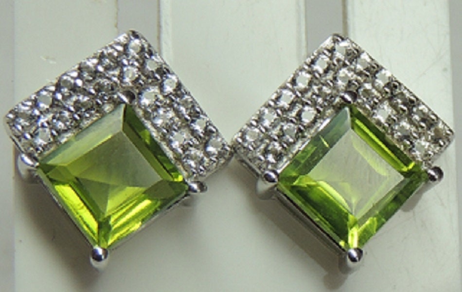 Edler 3,15 Carat Peridot weisstopas Ohrstecker 925 Silber maigraner Edelstein