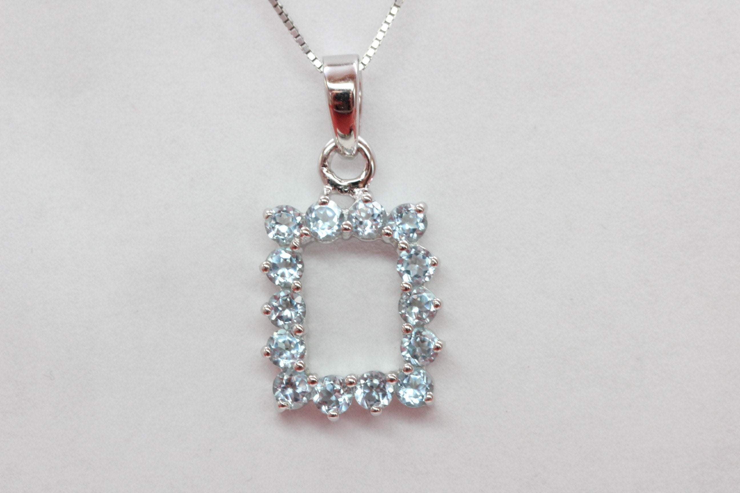 Edler 2,0 Carat Blautopasl Anhanger 925 Silber Collier Kette sky blut topas Top