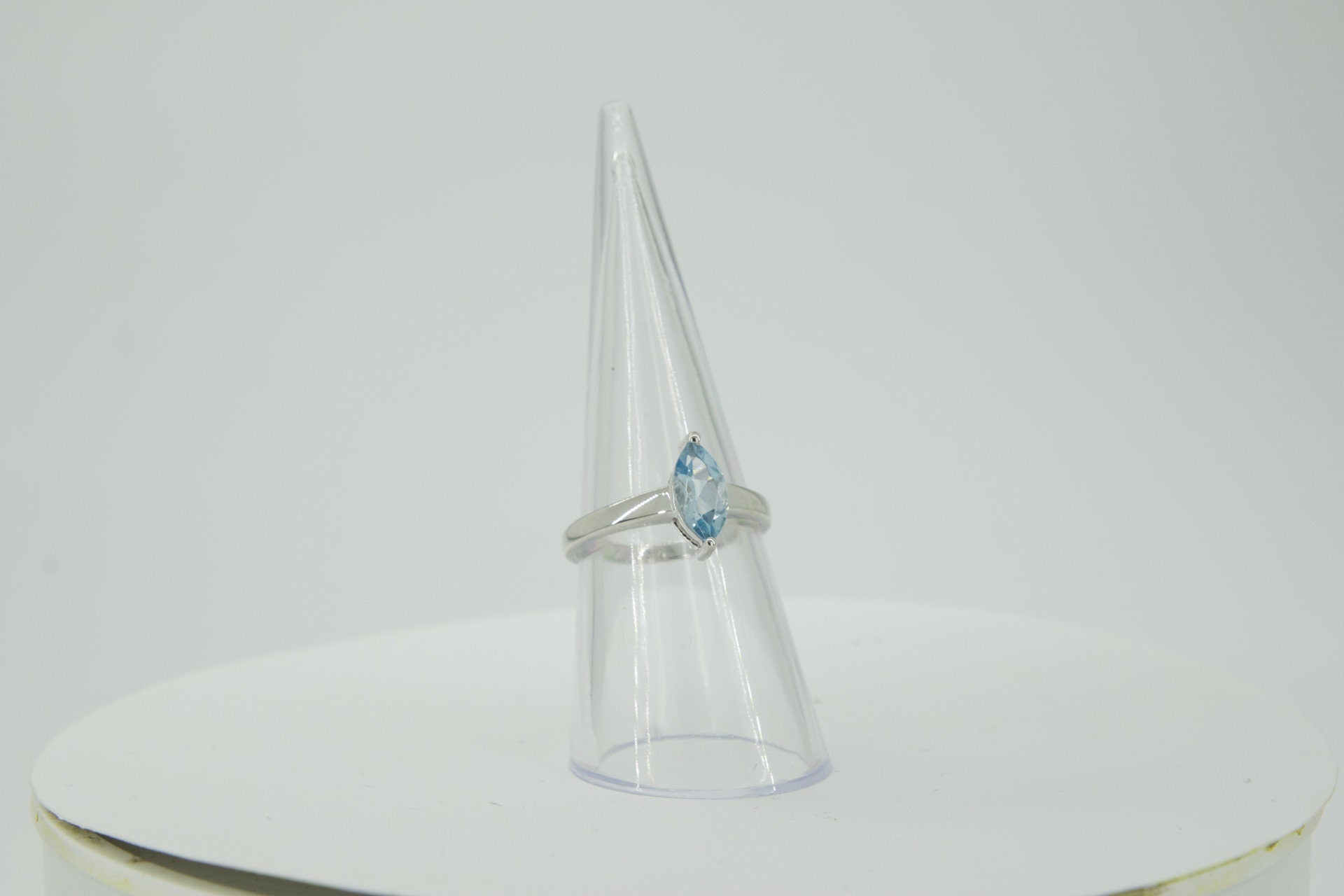 0,83 Carat Blautopas Ring 925 Silber himmelblauer Topas  Grasse 54 / 7 / 17,3