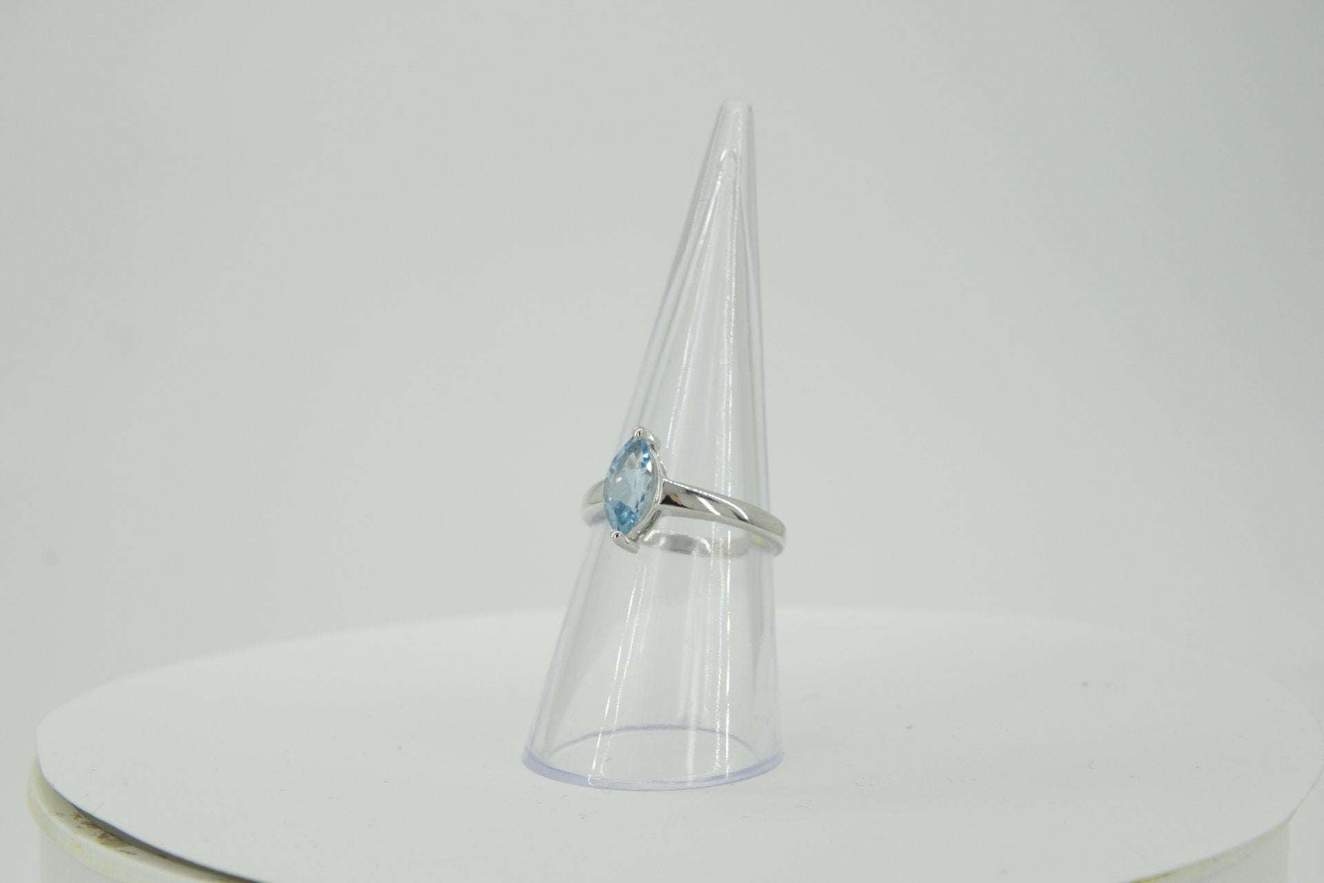 0,83 Carat Blautopas Ring 925 Silber himmelblauer Topas  Grasse 54 / 7 / 17,3